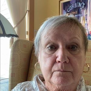 Meet your Posher, Gail